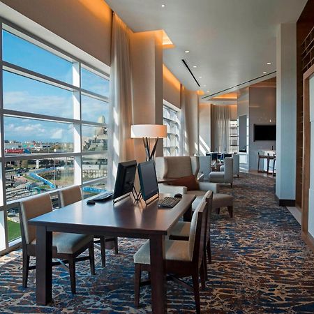 Buffalo Marriott at LECOM HARBORCENTER Esterno foto