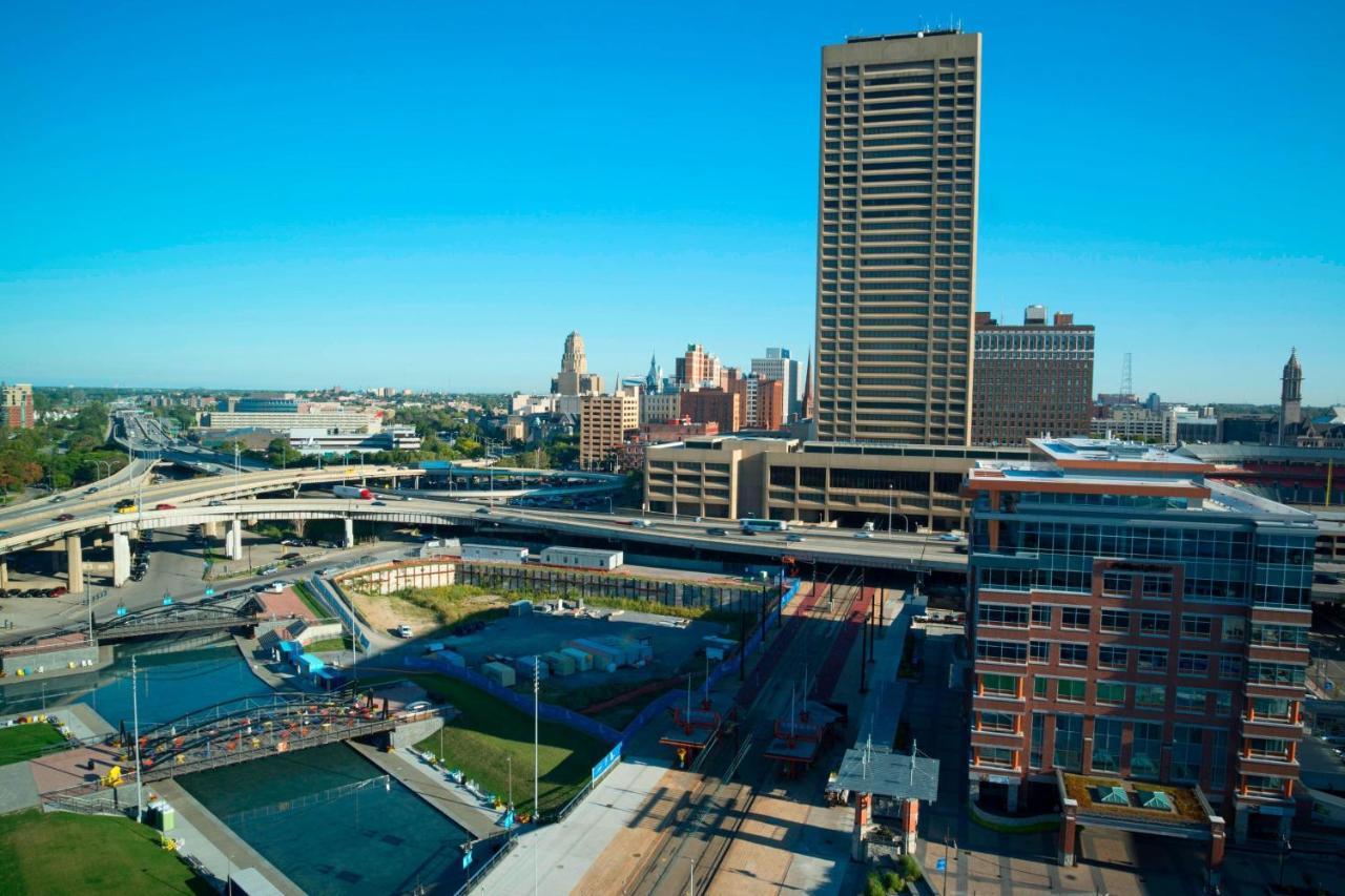 Buffalo Marriott at LECOM HARBORCENTER Esterno foto