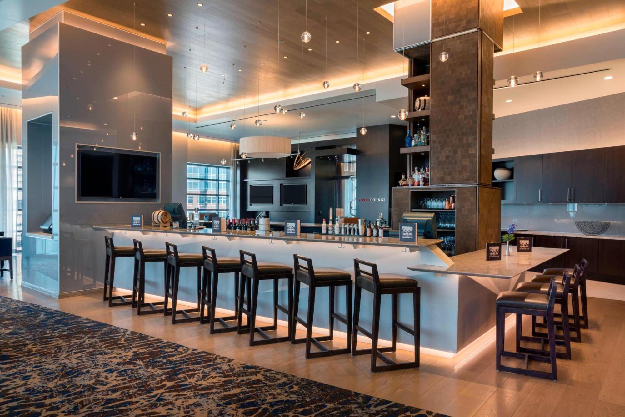 Buffalo Marriott at LECOM HARBORCENTER Esterno foto
