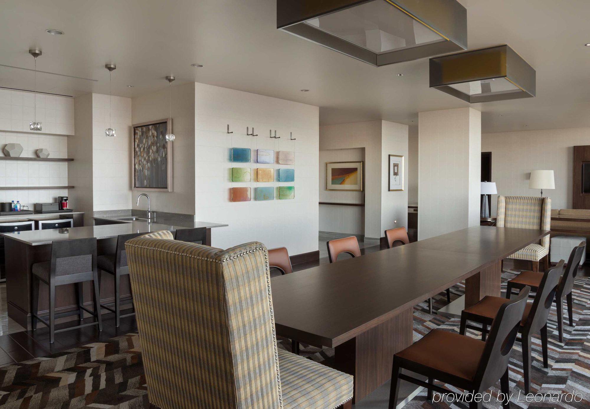 Buffalo Marriott at LECOM HARBORCENTER Esterno foto