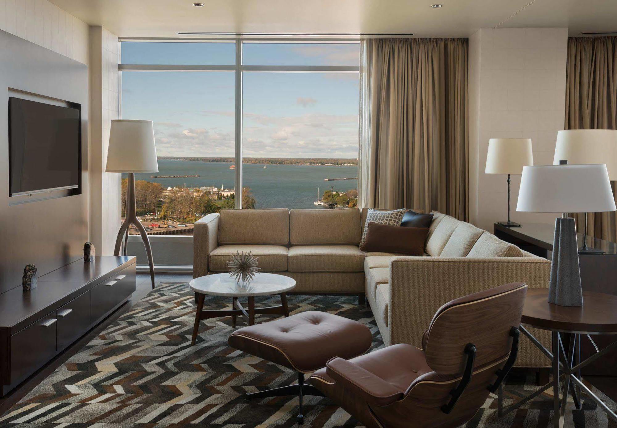 Buffalo Marriott at LECOM HARBORCENTER Esterno foto